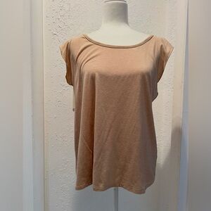 AnyBody Tan Short Sleeve Women's Tee size large